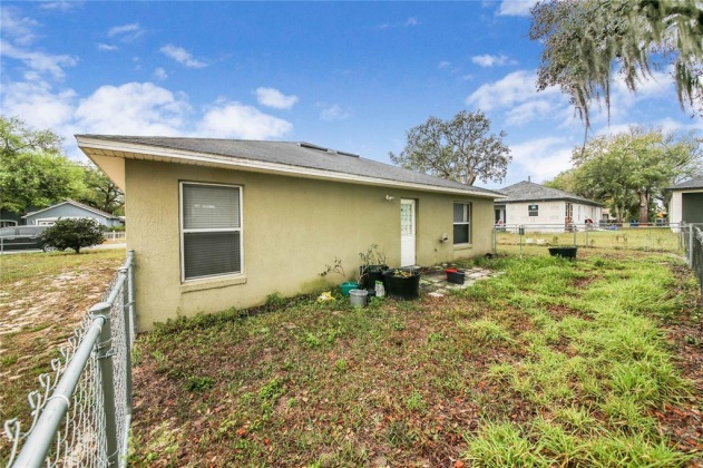 1206 MOSS AVENUE, HAINES CITY, Florida 33844, 3 Bedrooms Bedrooms, ,2 BathroomsBathrooms,Residential,For Sale,MOSS,P4919543