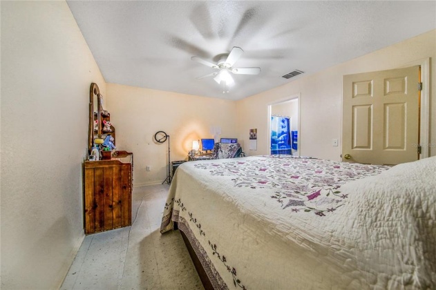 1206 MOSS AVENUE, HAINES CITY, Florida 33844, 3 Bedrooms Bedrooms, ,2 BathroomsBathrooms,Residential,For Sale,MOSS,P4919543