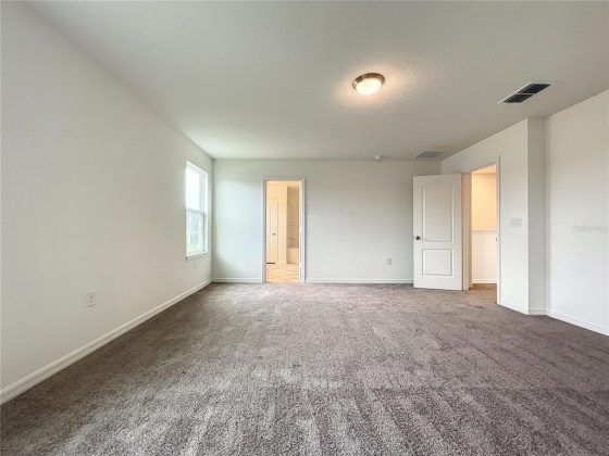 1008 OVERLOOK COURT, DAVENPORT, Florida 33837, 4 Bedrooms Bedrooms, ,2 BathroomsBathrooms,Residential,For Sale,OVERLOOK,P4919797