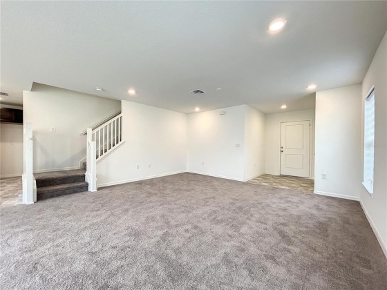 1008 OVERLOOK COURT, DAVENPORT, Florida 33837, 4 Bedrooms Bedrooms, ,2 BathroomsBathrooms,Residential,For Sale,OVERLOOK,P4919797