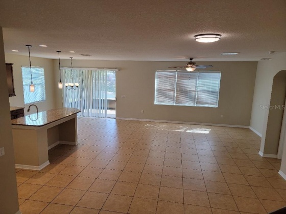 312 MAGNETA LOOP, AUBURNDALE, Florida 33823, 4 Bedrooms Bedrooms, ,3 BathroomsBathrooms,Residential,For Sale,MAGNETA,T3359730