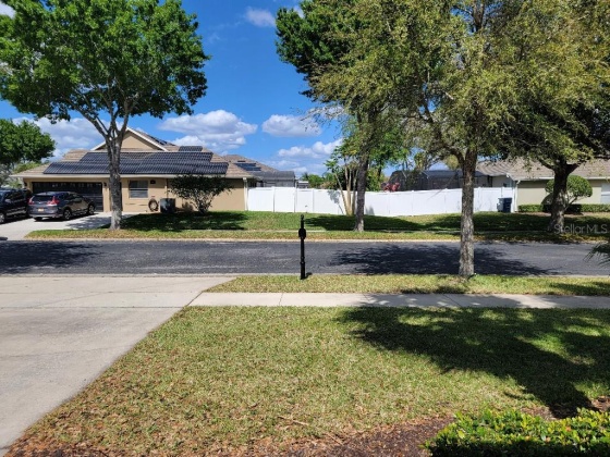 312 MAGNETA LOOP, AUBURNDALE, Florida 33823, 4 Bedrooms Bedrooms, ,3 BathroomsBathrooms,Residential,For Sale,MAGNETA,T3359730