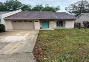 1333 SHIRLEY DR, LAKELAND, Florida 33810, 2 Bedrooms Bedrooms, ,2 BathroomsBathrooms,Residential,For Sale,SHIRLEY DR,P4919864