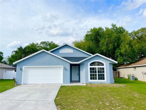 5811 DRIFTWOOD DRIVE, WINTER HAVEN, Florida 33884, 3 Bedrooms Bedrooms, ,2 BathroomsBathrooms,Residential,For Sale,DRIFTWOOD,O6010245