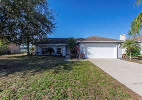 4327 DINNER LAKE BOULEVARD, LAKE WALES, Florida 33859, 4 Bedrooms Bedrooms, ,2 BathroomsBathrooms,Residential,For Sale,DINNER LAKE,O5998597