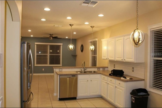 356 COTSWOLD CIRCLE, DAVENPORT, Florida 33837, 3 Bedrooms Bedrooms, ,2 BathroomsBathrooms,Residential,For Sale,COTSWOLD,S5063868
