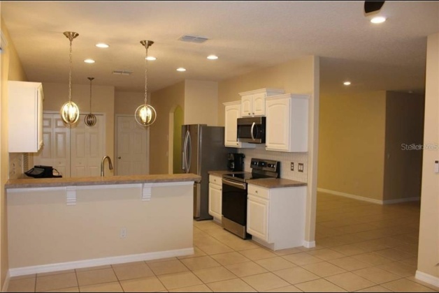 356 COTSWOLD CIRCLE, DAVENPORT, Florida 33837, 3 Bedrooms Bedrooms, ,2 BathroomsBathrooms,Residential,For Sale,COTSWOLD,S5063868