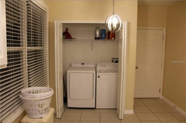 356 COTSWOLD CIRCLE, DAVENPORT, Florida 33837, 3 Bedrooms Bedrooms, ,2 BathroomsBathrooms,Residential,For Sale,COTSWOLD,S5063868