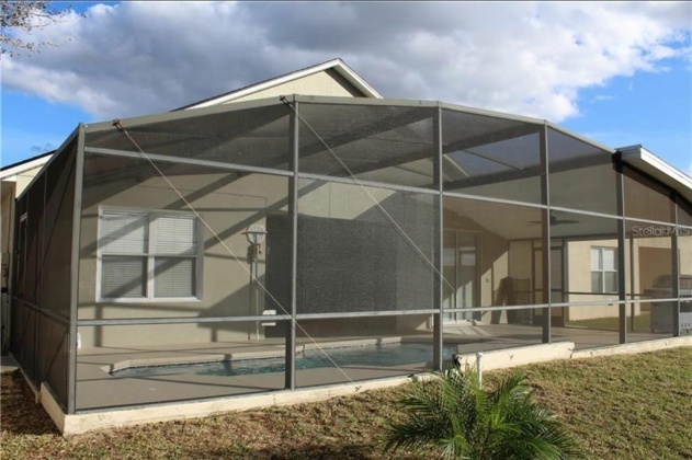 356 COTSWOLD CIRCLE, DAVENPORT, Florida 33837, 3 Bedrooms Bedrooms, ,2 BathroomsBathrooms,Residential,For Sale,COTSWOLD,S5063868