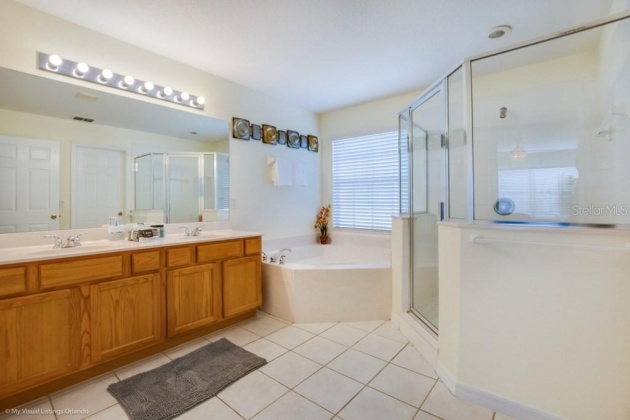 435 GLENEAGLES DRIVE, DAVENPORT, Florida 33897, 5 Bedrooms Bedrooms, ,3 BathroomsBathrooms,Residential,For Sale,GLENEAGLES,O6010342