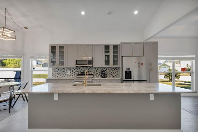 614 ROCHESTER LOOP, DAVENPORT, Florida 33897, 5 Bedrooms Bedrooms, ,3 BathroomsBathrooms,Rental Properties,For Sale,ROCHESTER,O6010359