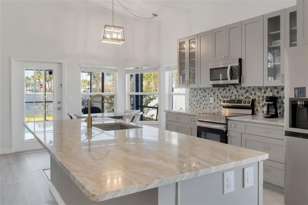 614 ROCHESTER LOOP, DAVENPORT, Florida 33897, 5 Bedrooms Bedrooms, ,3 BathroomsBathrooms,Rental Properties,For Sale,ROCHESTER,O6010359