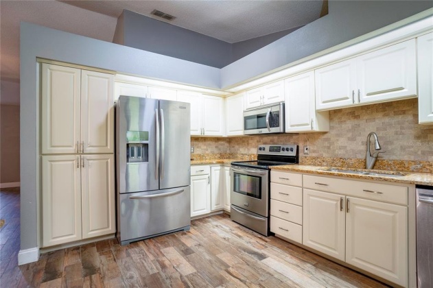 26 BOW COURT, HAINES CITY, Florida 33844, 3 Bedrooms Bedrooms, ,2 BathroomsBathrooms,Residential,For Sale,BOW,P4919493