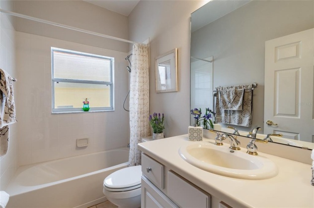 253 SORRENTO ROAD, POINCIANA, Florida 34759, 2 Bedrooms Bedrooms, ,2 BathroomsBathrooms,Residential,For Sale,SORRENTO,S5064205