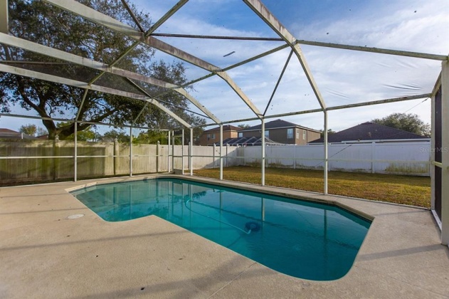 2407 BROWNWOOD DRIVE, MULBERRY, Florida 33860, 4 Bedrooms Bedrooms, ,2 BathroomsBathrooms,Residential,For Sale,BROWNWOOD,T3351978