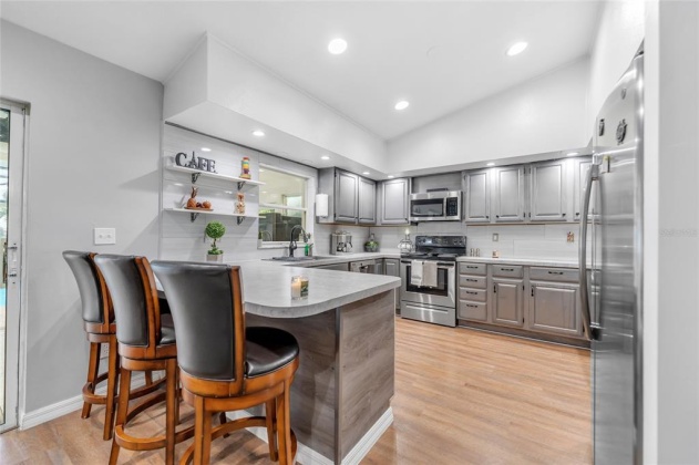 201 CYPRESS STREET, DAVENPORT, Florida 33837, 3 Bedrooms Bedrooms, ,2 BathroomsBathrooms,Residential,For Sale,CYPRESS,O6010469