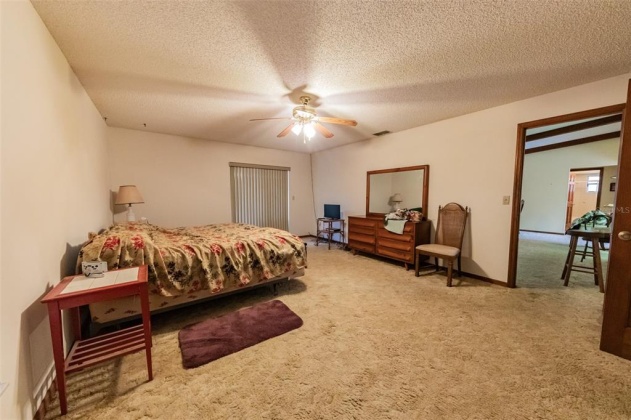 4950 PALM AVENUE, INDIAN LAKE ESTATES, Florida 33855, 3 Bedrooms Bedrooms, ,2 BathroomsBathrooms,Residential,For Sale,PALM,P4919861