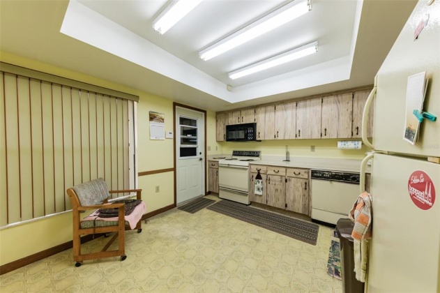 4950 PALM AVENUE, INDIAN LAKE ESTATES, Florida 33855, 3 Bedrooms Bedrooms, ,2 BathroomsBathrooms,Residential,For Sale,PALM,P4919861