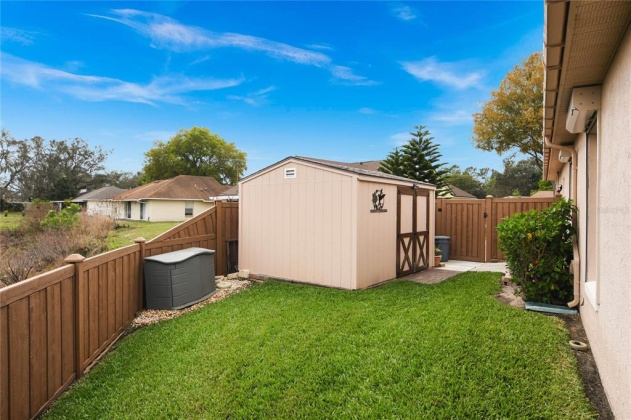 542 OAKPARK LOOP, DAVENPORT, Florida 33837, 3 Bedrooms Bedrooms, ,2 BathroomsBathrooms,Residential,For Sale,OAKPARK,P4919876