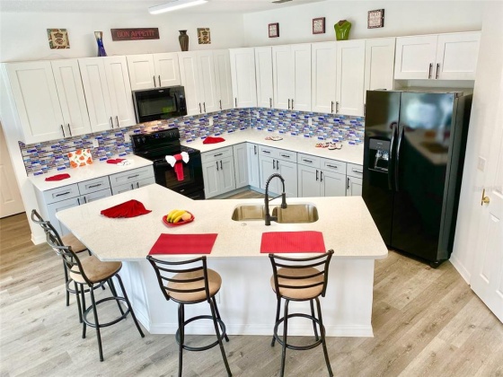 625 KETTERING ROAD, DAVENPORT, Florida 33897, 4 Bedrooms Bedrooms, ,3 BathroomsBathrooms,Residential,For Sale,KETTERING,S5064294