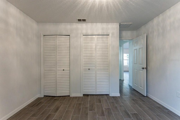 528 KOALA DRIVE, POINCIANA, Florida 34759, 3 Bedrooms Bedrooms, ,2 BathroomsBathrooms,Residential,For Sale,KOALA,O6010631