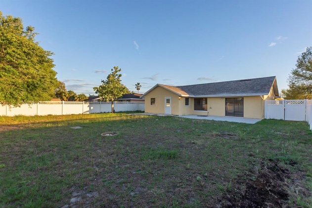 607 CADDY DRIVE, POINCIANA, Florida 34759, 3 Bedrooms Bedrooms, ,2 BathroomsBathrooms,Residential,For Sale,CADDY,O6010660