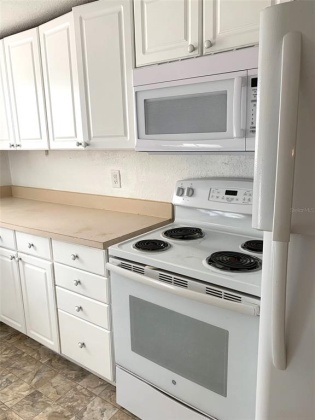 2735 EATON AVENUE, EATON PARK, Florida 33840, 3 Bedrooms Bedrooms, ,1 BathroomBathrooms,Residential,For Sale,EATON,P4918935