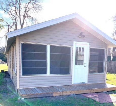 2735 EATON AVENUE, EATON PARK, Florida 33840, 3 Bedrooms Bedrooms, ,1 BathroomBathrooms,Residential,For Sale,EATON,P4918935