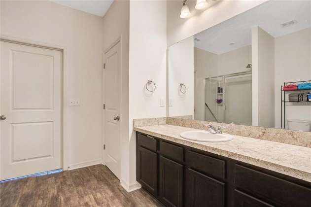 266 HIDDEN LAKE LOOP, HAINES CITY, Florida 33844, 4 Bedrooms Bedrooms, ,2 BathroomsBathrooms,Residential,For Sale,HIDDEN LAKE,O6004633