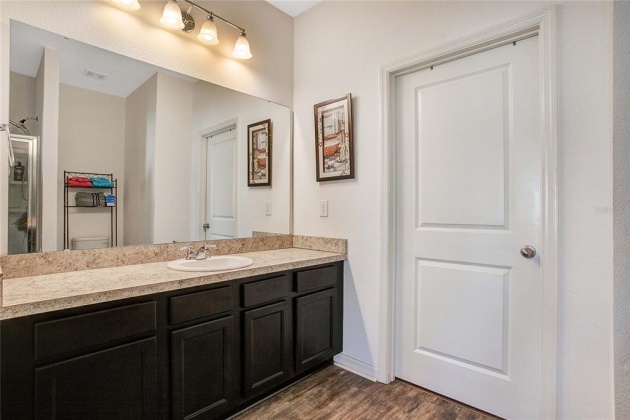 266 HIDDEN LAKE LOOP, HAINES CITY, Florida 33844, 4 Bedrooms Bedrooms, ,2 BathroomsBathrooms,Residential,For Sale,HIDDEN LAKE,O6004633