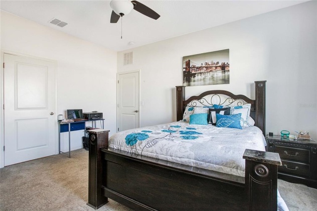 266 HIDDEN LAKE LOOP, HAINES CITY, Florida 33844, 4 Bedrooms Bedrooms, ,2 BathroomsBathrooms,Residential,For Sale,HIDDEN LAKE,O6004633