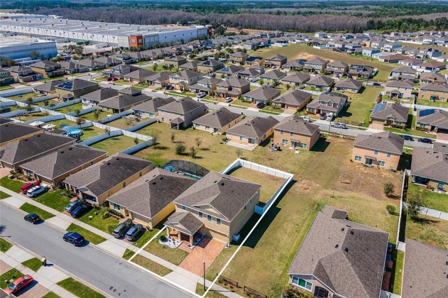 137 WILLIAMSON DRIVE, DAVENPORT, Florida 33897, 5 Bedrooms Bedrooms, ,3 BathroomsBathrooms,Residential,For Sale,WILLIAMSON,O6009475