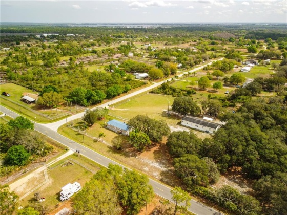 92 CONSTITUTION LANE, FROSTPROOF, Florida 33843, 3 Bedrooms Bedrooms, ,2 BathroomsBathrooms,Residential,For Sale,CONSTITUTION,K4901683