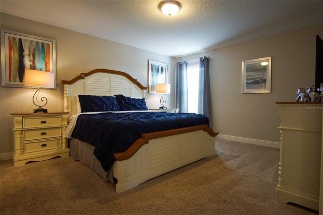 4201 OAKVIEW DRIVE, DAVENPORT, Florida 33837, 6 Bedrooms Bedrooms, ,5 BathroomsBathrooms,Rental Properties,For Sale,OAKVIEW,S5064318