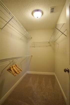4201 OAKVIEW DRIVE, DAVENPORT, Florida 33837, 6 Bedrooms Bedrooms, ,5 BathroomsBathrooms,Rental Properties,For Sale,OAKVIEW,S5064318