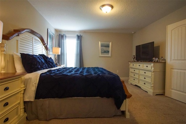 4201 OAKVIEW DRIVE, DAVENPORT, Florida 33837, 6 Bedrooms Bedrooms, ,5 BathroomsBathrooms,Rental Properties,For Sale,OAKVIEW,S5064318