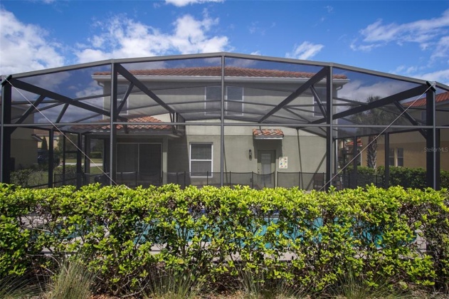 4201 OAKVIEW DRIVE, DAVENPORT, Florida 33837, 6 Bedrooms Bedrooms, ,5 BathroomsBathrooms,Rental Properties,For Sale,OAKVIEW,S5064318