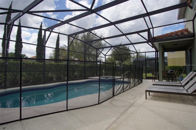 4201 OAKVIEW DRIVE, DAVENPORT, Florida 33837, 6 Bedrooms Bedrooms, ,5 BathroomsBathrooms,Rental Properties,For Sale,OAKVIEW,S5064318