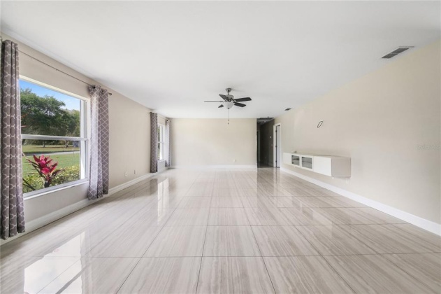 101 CIRCLE FOUR DRIVE, HAINES CITY, Florida 33844, 3 Bedrooms Bedrooms, ,2 BathroomsBathrooms,Residential,For Sale,CIRCLE FOUR,L4928575