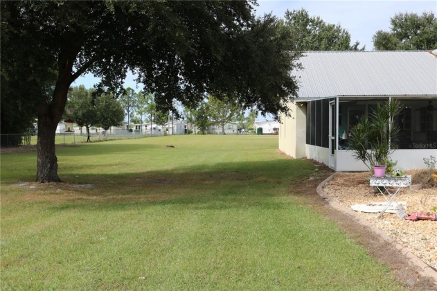 290 KEEN ROAD, FROSTPROOF, Florida 33843, 3 Bedrooms Bedrooms, ,2 BathroomsBathrooms,Residential,For Sale,KEEN,O5985361