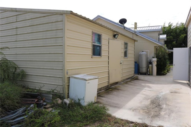 290 KEEN ROAD, FROSTPROOF, Florida 33843, 3 Bedrooms Bedrooms, ,2 BathroomsBathrooms,Residential,For Sale,KEEN,O5985361