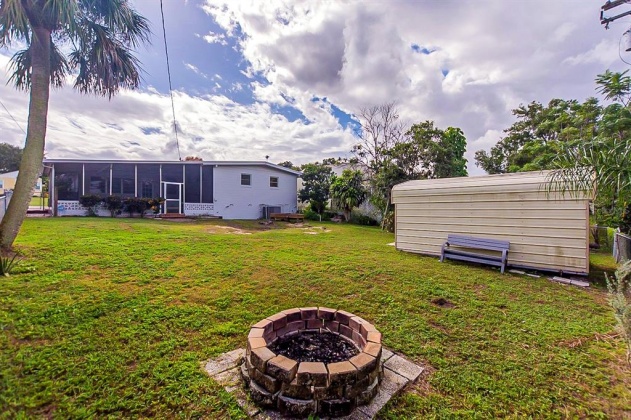 727 CARLTON AVENUE, LAKE WALES, Florida 33853, 3 Bedrooms Bedrooms, ,2 BathroomsBathrooms,Residential,For Sale,CARLTON,O5985877