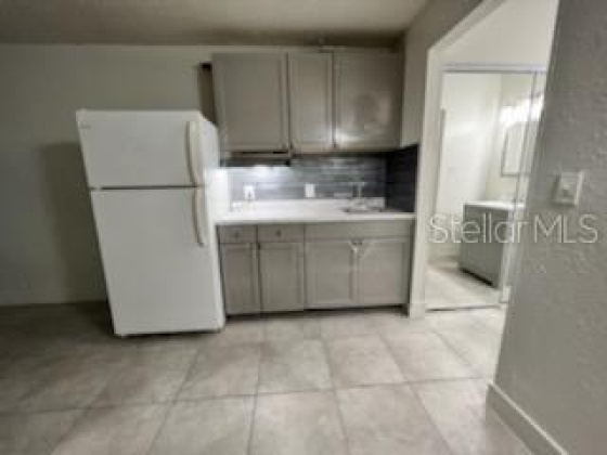 43420 HIGHWAY 27, DAVENPORT, Florida 33837, 1 Bedroom Bedrooms, ,1 BathroomBathrooms,Residential,For Sale,HIGHWAY 27,P4919829