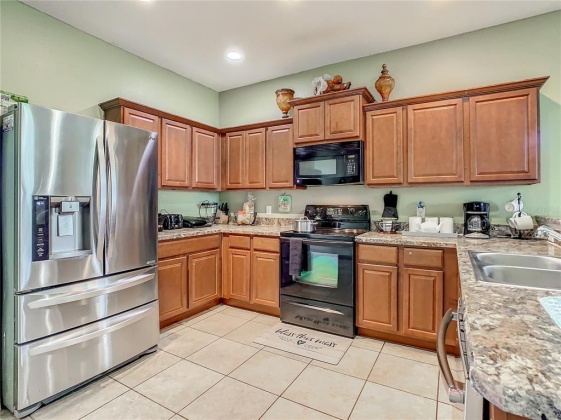 662 HIGHLAND MEADOWS AVENUE, DAVENPORT, Florida 33837, 4 Bedrooms Bedrooms, ,2 BathroomsBathrooms,Residential,For Sale,HIGHLAND MEADOWS,S5064213