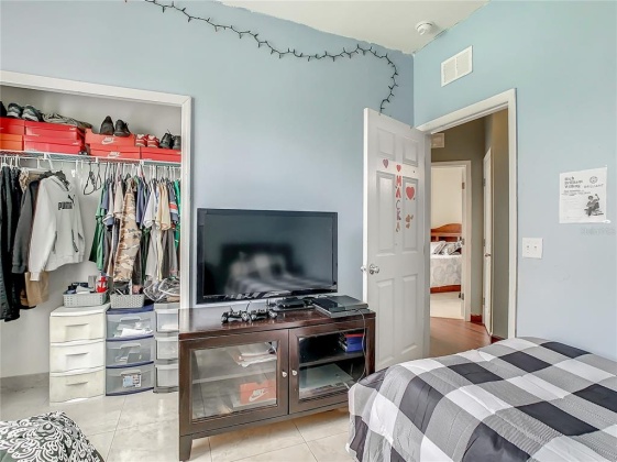 662 HIGHLAND MEADOWS AVENUE, DAVENPORT, Florida 33837, 4 Bedrooms Bedrooms, ,2 BathroomsBathrooms,Residential,For Sale,HIGHLAND MEADOWS,S5064213