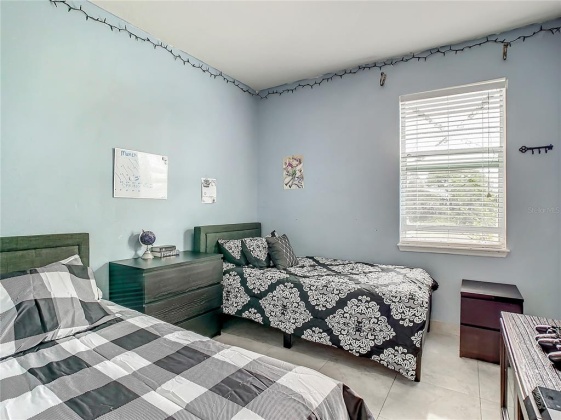 662 HIGHLAND MEADOWS AVENUE, DAVENPORT, Florida 33837, 4 Bedrooms Bedrooms, ,2 BathroomsBathrooms,Residential,For Sale,HIGHLAND MEADOWS,S5064213