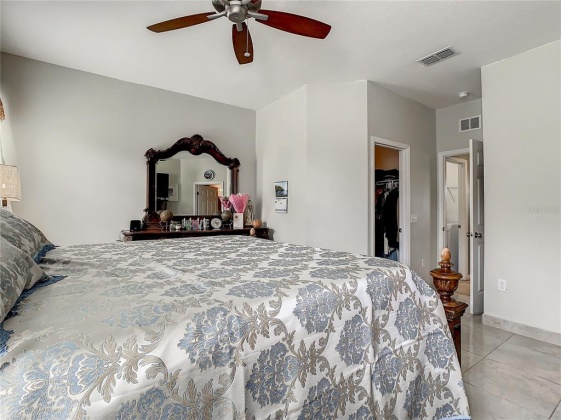 662 HIGHLAND MEADOWS AVENUE, DAVENPORT, Florida 33837, 4 Bedrooms Bedrooms, ,2 BathroomsBathrooms,Residential,For Sale,HIGHLAND MEADOWS,S5064213