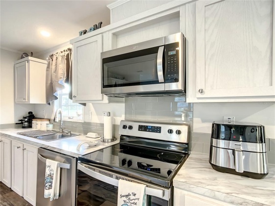 13980 OCONNER ROAD, KATHLEEN, Florida 33849, 3 Bedrooms Bedrooms, ,2 BathroomsBathrooms,Residential,For Sale,OCONNER,L4928612