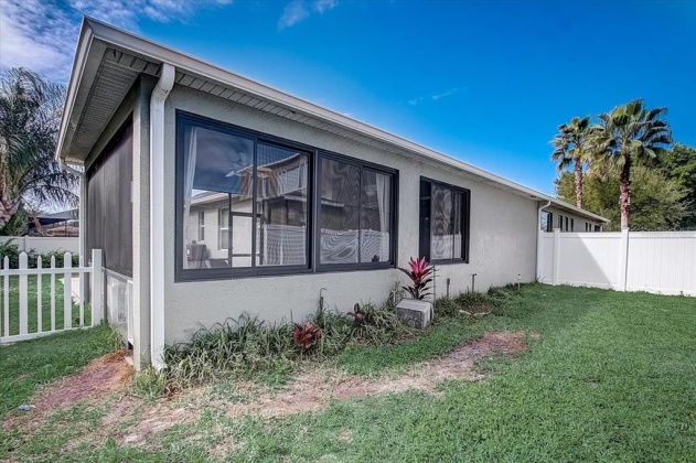 260 MAGNETA LOOP, AUBURNDALE, Florida 33823, 4 Bedrooms Bedrooms, ,2 BathroomsBathrooms,Residential,For Sale,MAGNETA,T3360790