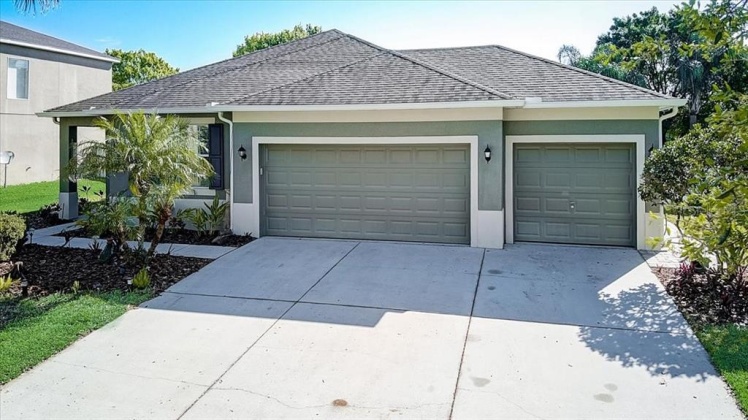 260 MAGNETA LOOP, AUBURNDALE, Florida 33823, 4 Bedrooms Bedrooms, ,2 BathroomsBathrooms,Residential,For Sale,MAGNETA,T3360790